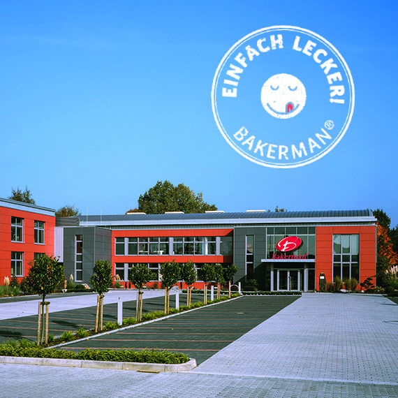 Einzug in das neue Bürogebäude!